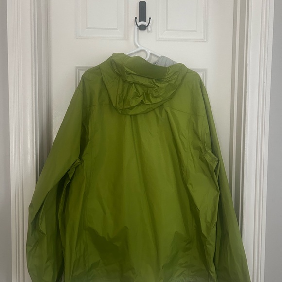 NWOT Men’s Orvis Ultralight Storm Jacket XXL - Picture 4 of 7